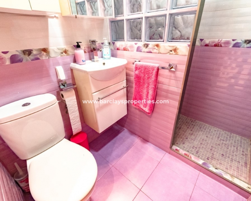 Bathroom - Terraced Property for sale in Urbanisation La Marina