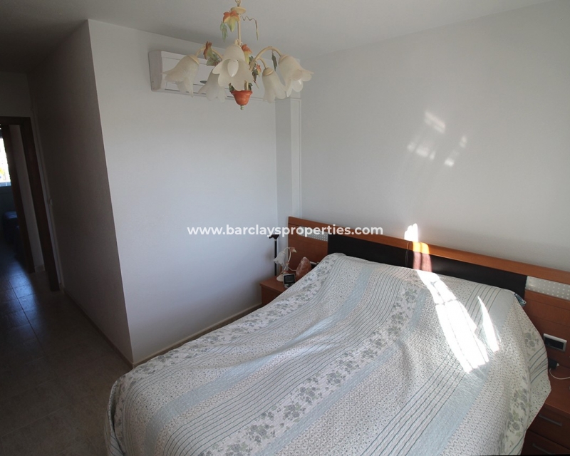 Dormitorio - Chalet independiente en venta en Urb. La Marina, Con Piscina