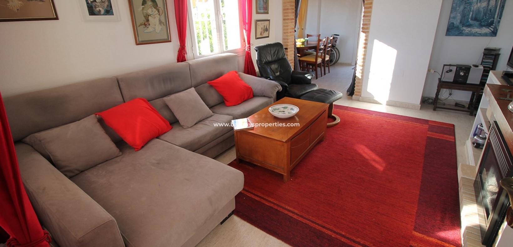 Living Room - Detached Villa for sale in Urb. La Marina, With Pool