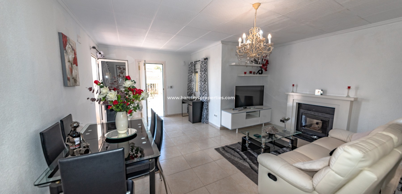Living Room - House for sale in Urbanisation La Marina