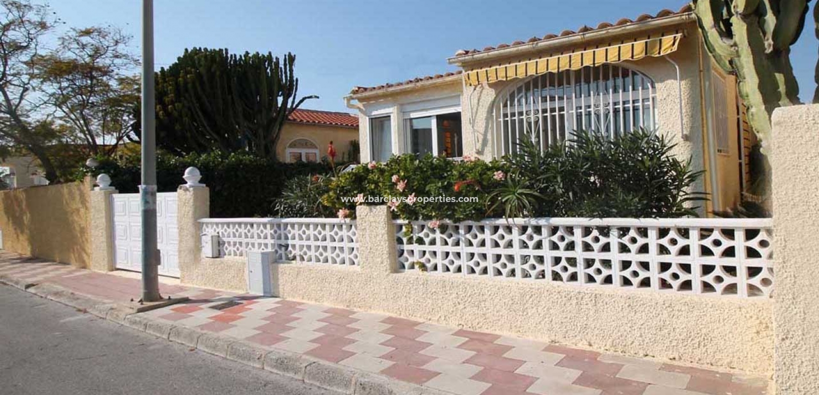 Main View - South Facing Property For Sale In La Marina