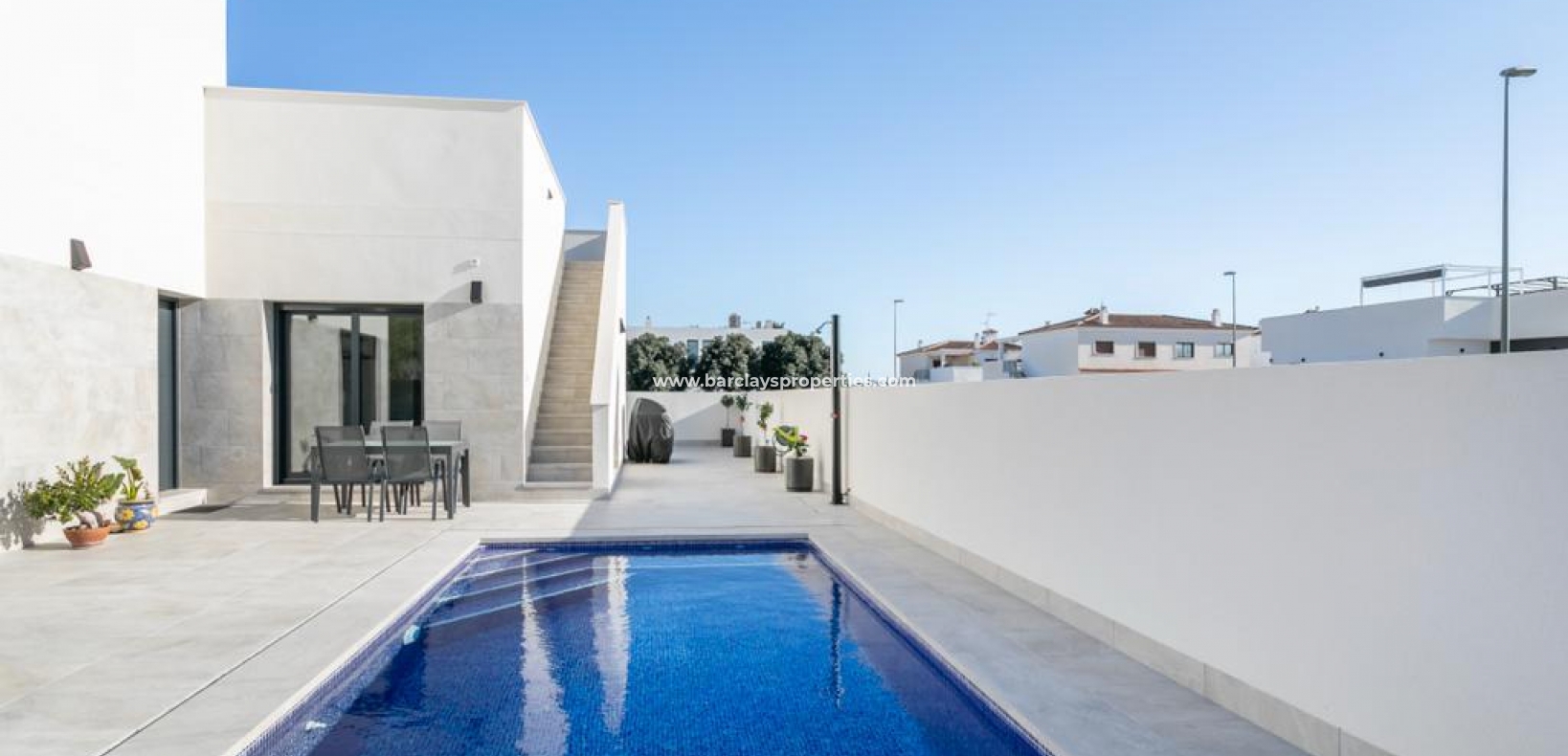 Neubau Villa zum Verkauf an der Costa Blanca