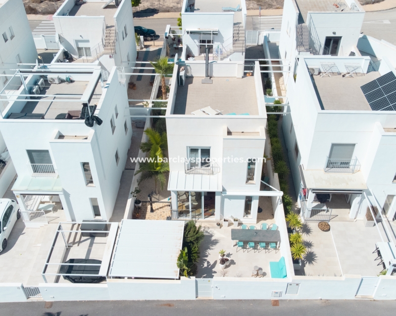 Nieuwbouw Vrijstaande Villa te koop in La Marina