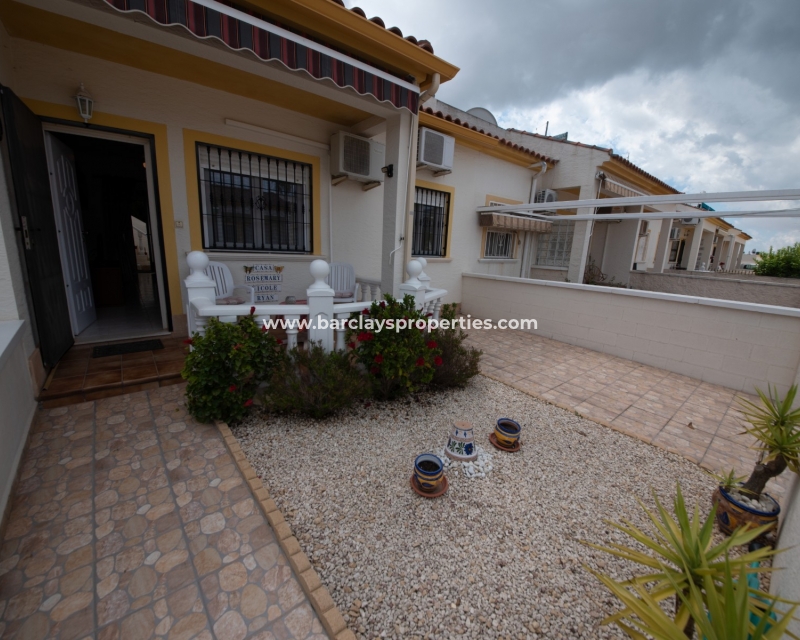 Property with communal pool for sale in La Marina