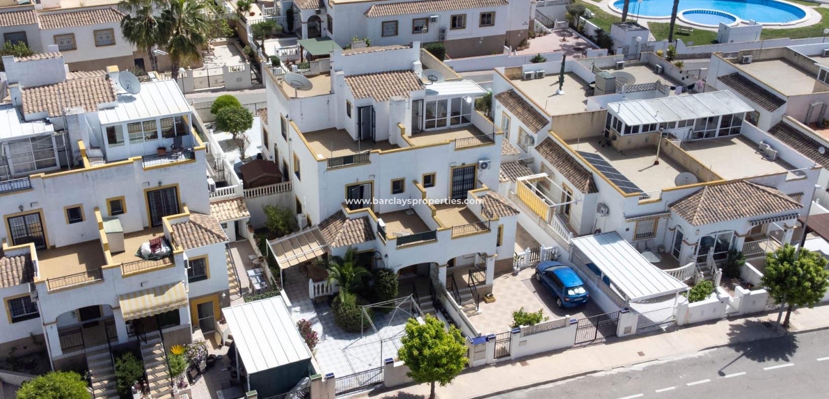 Villa semi-independiente en venta en La Marina