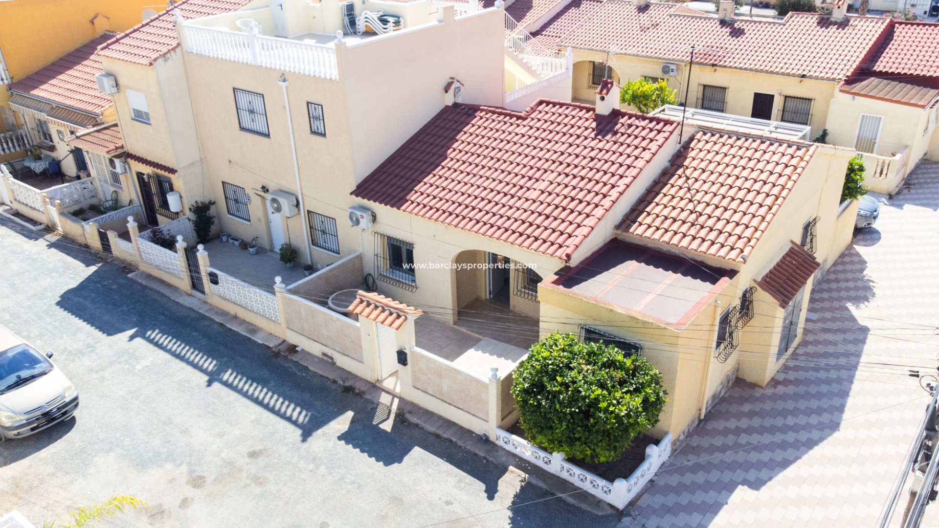 Adosado - Reventa - Urb. La Marina - 6050