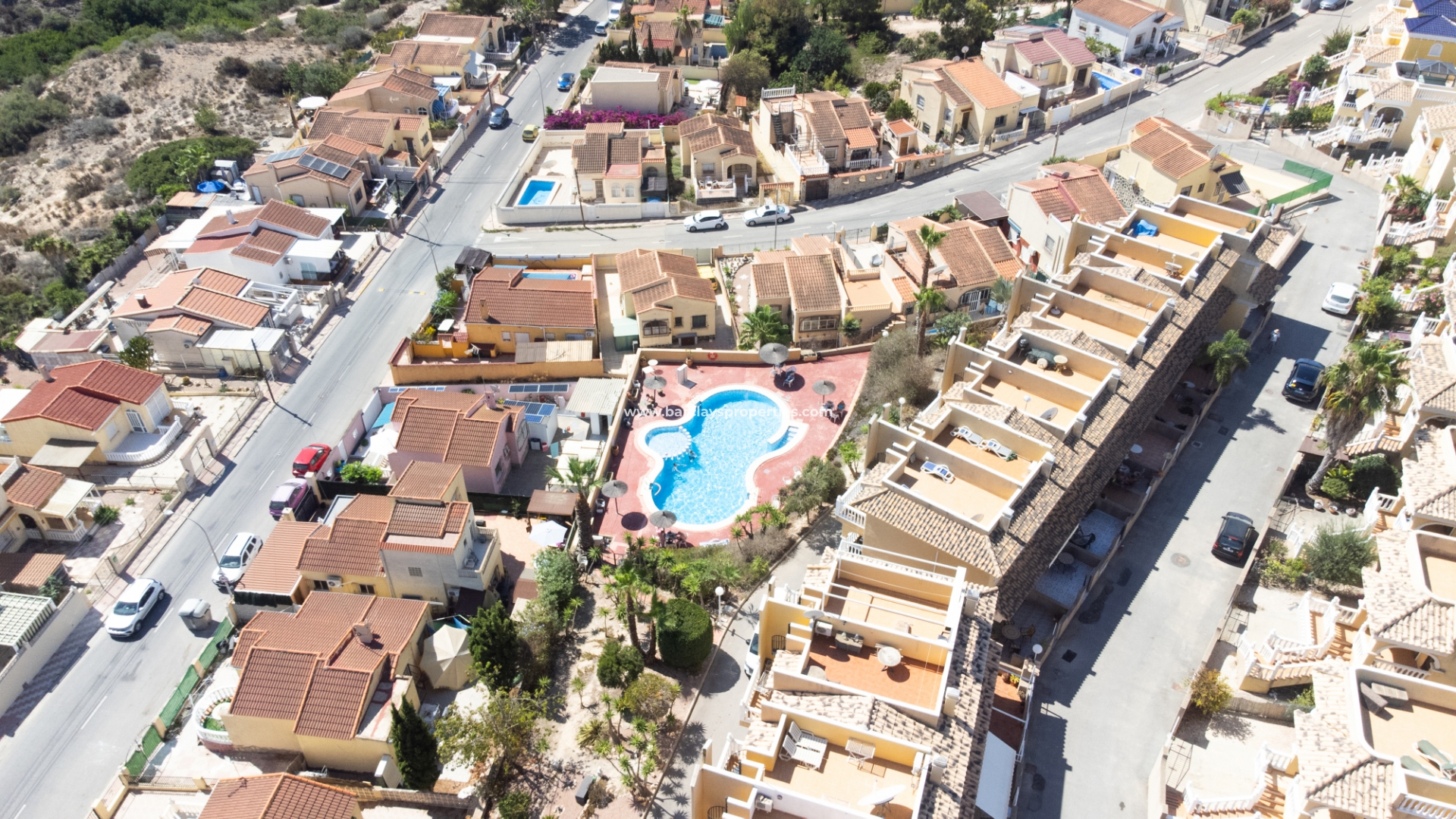 Adosado - Venta - Urb. La Marina - 5710