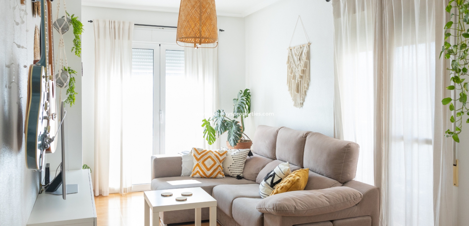 Apartment for sale in Alicante