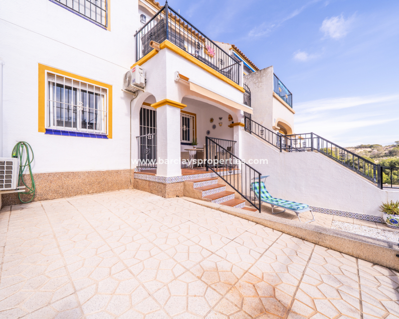 Appartement à vendre à Costa Blanca, avec deux piscines communes