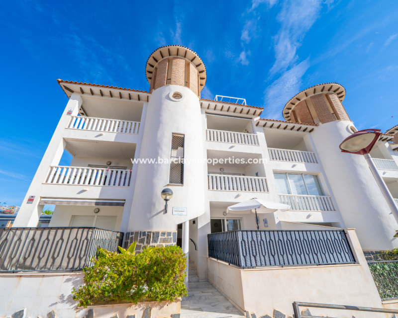 Appartement à vendre à La Marina près de la mer