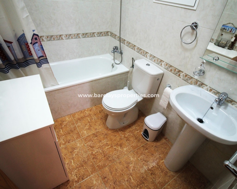 Badezimmer - Südlage zum Verkauf in La Marina Spanien