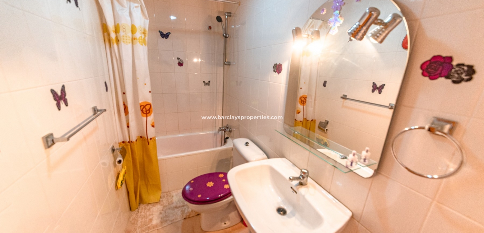 Bathroom - Bargain House For Sale in La Marina