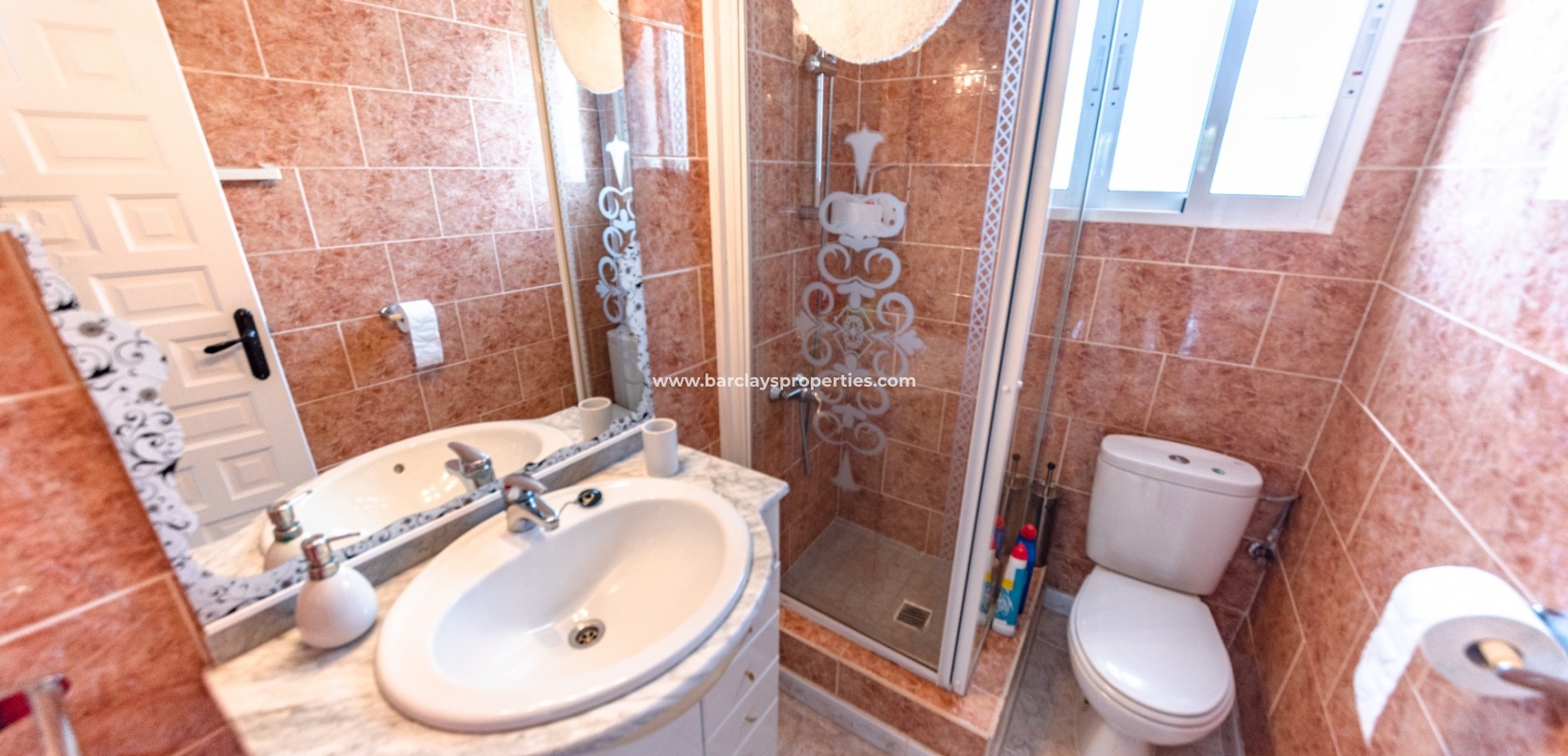 Bathroom - Prestige Villa for sale in La Marina