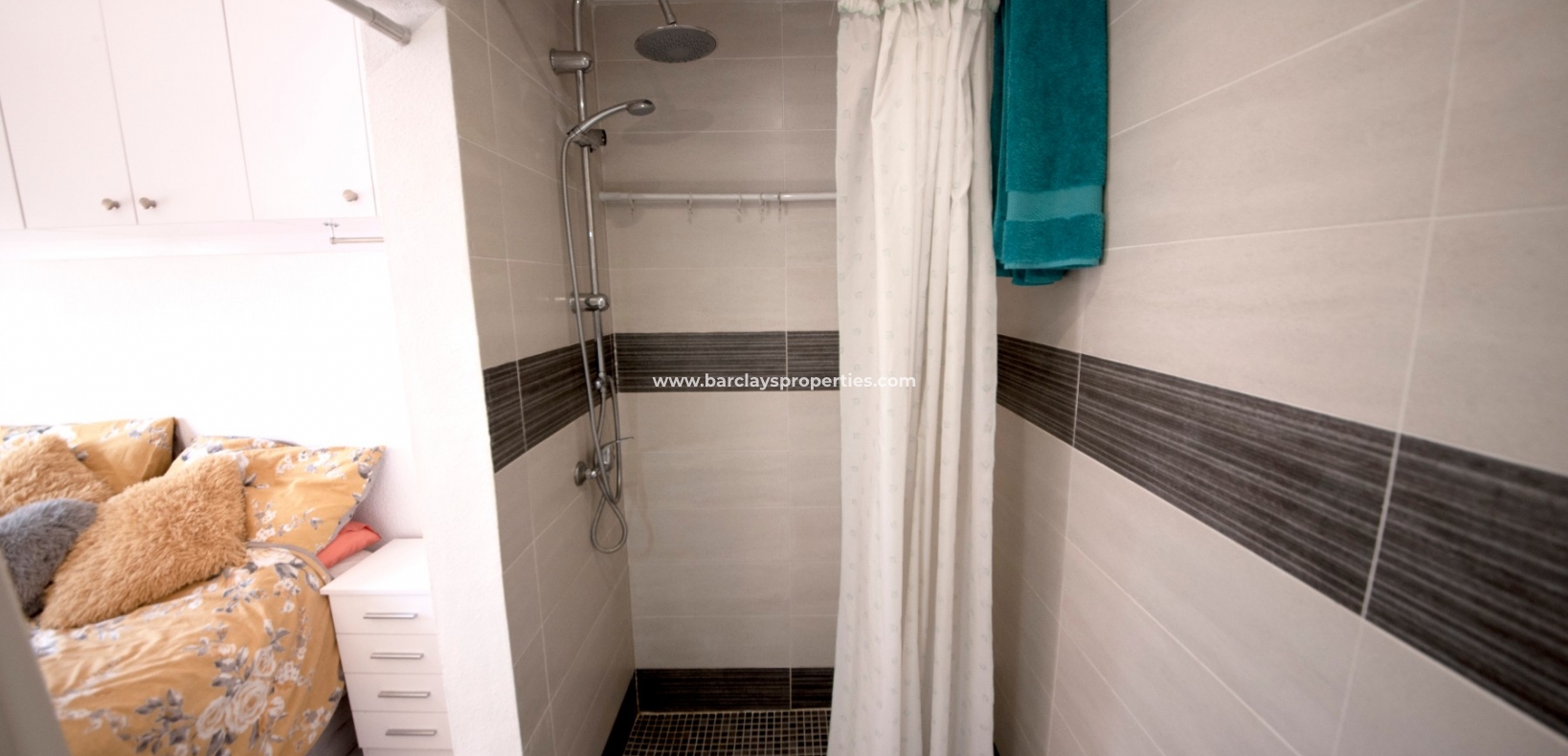 Bathroom - Terraced Property for sale in La Marina Spain