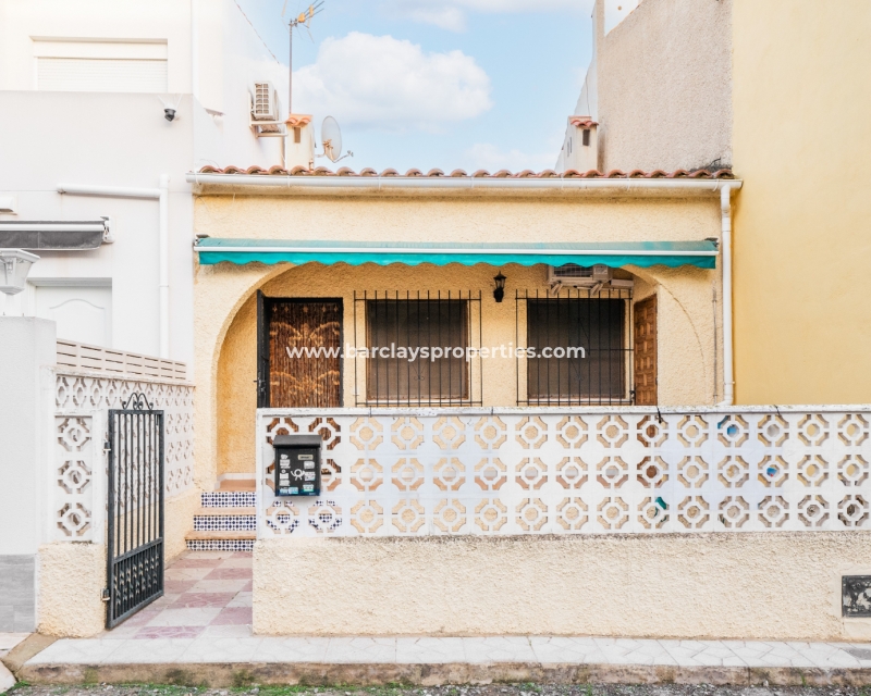 Casa adosada en venta en La Marina