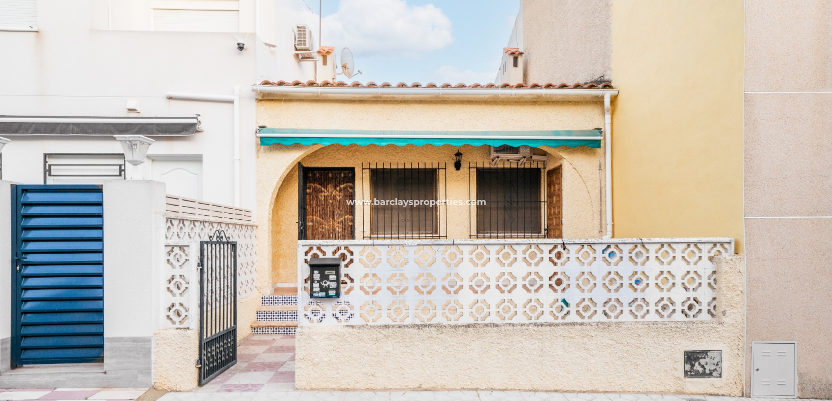 Casa adosada en venta en La Marina