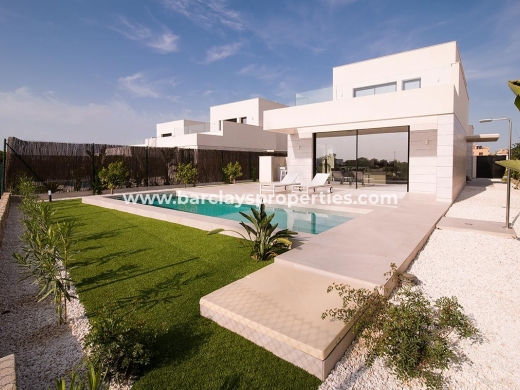 Chalet Independiente · Nueva construcción  · Los Montesinos · La Herrada