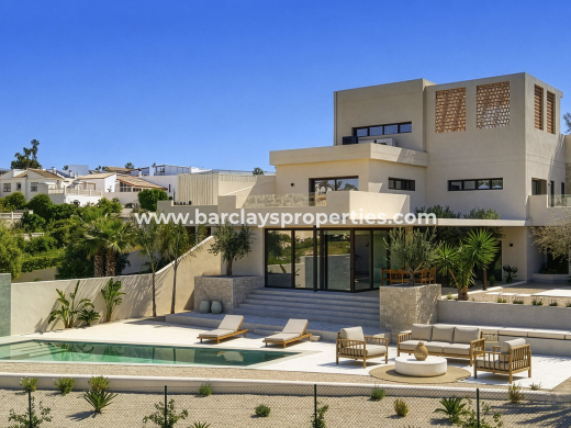 Chalet Independiente · Nueva construcción  · Urb. La Marina · Urb. La Marina