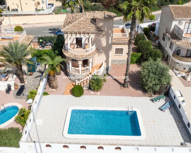 Chalet Independiente - Reventa - Urb. La Marina - Urb. La Marina