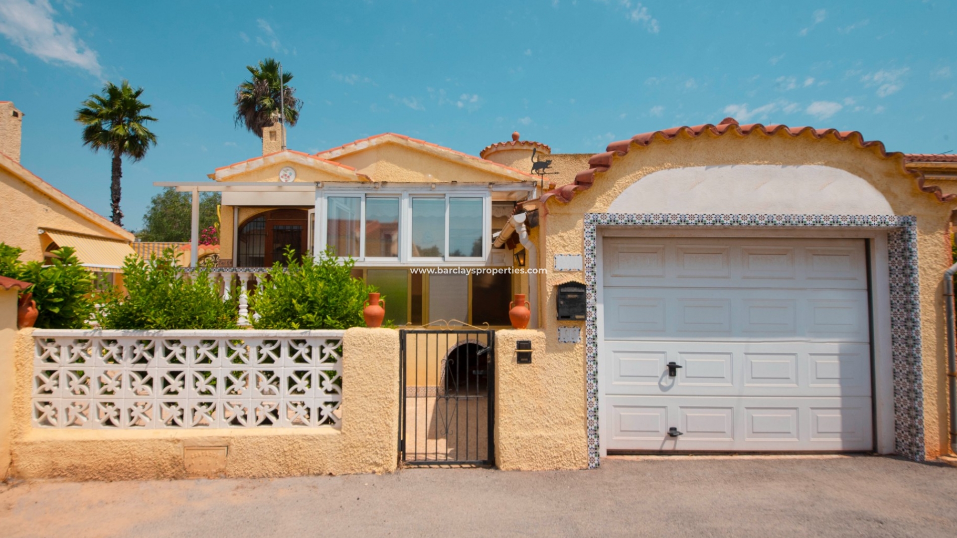 Chalet Independiente - Venta - Urb. La Marina - 4936