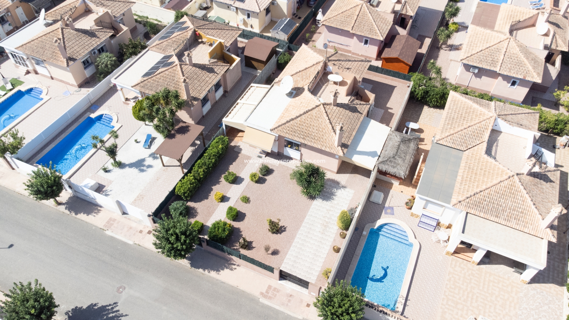 Chalet Independiente - Venta - Urb. La Marina - 5514