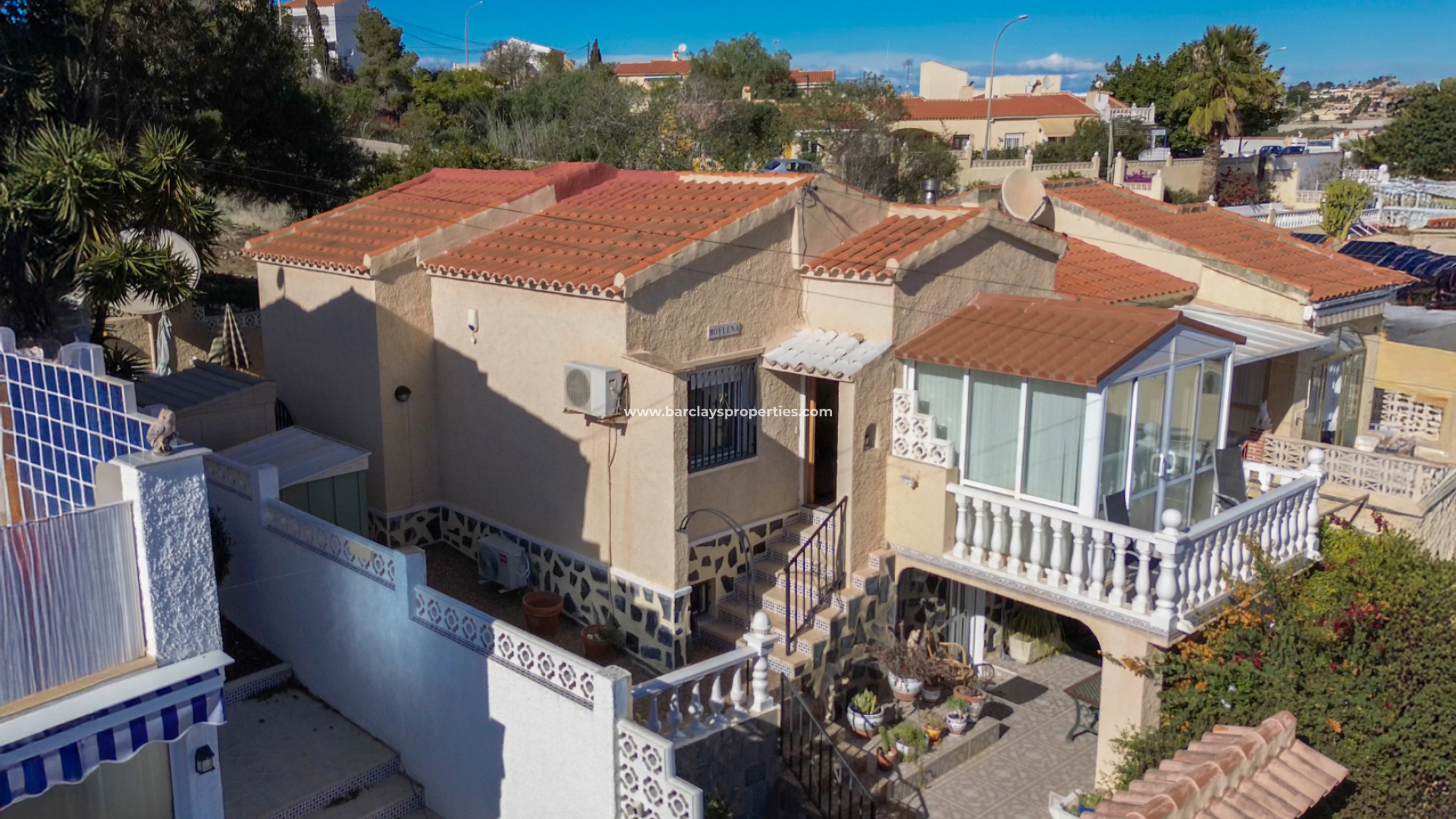 Chalet Independiente - Venta - Urb. La Marina - 5860