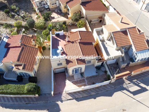 Chalet Independiente · Venta · Urb. La Marina · Urb. La Marina