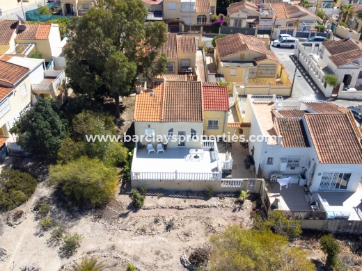 Chalet Independiente · Venta · Urb. La Marina · Urb. La Marina