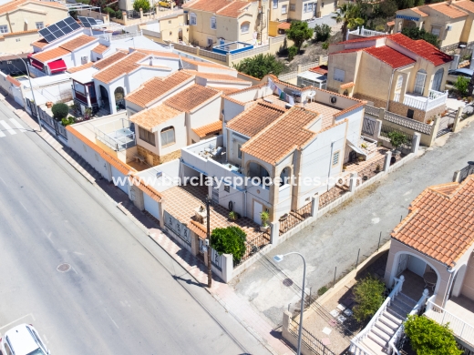 Chalet Independiente · Venta · Urb. La Marina · Urb. La Marina