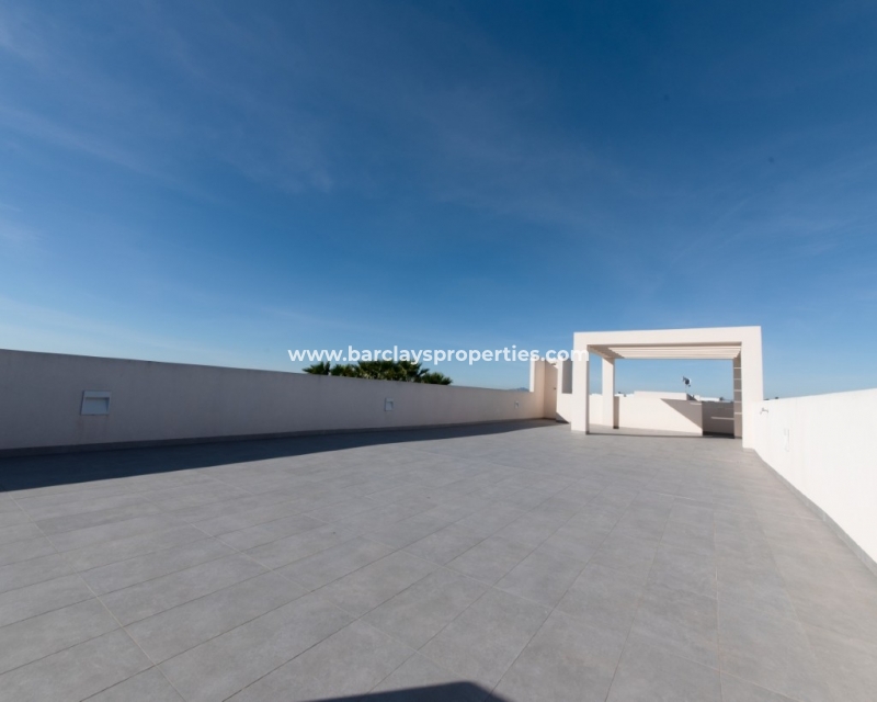 Dachterrasse - Neubau Villa zum Verkauf in Urb La Marina