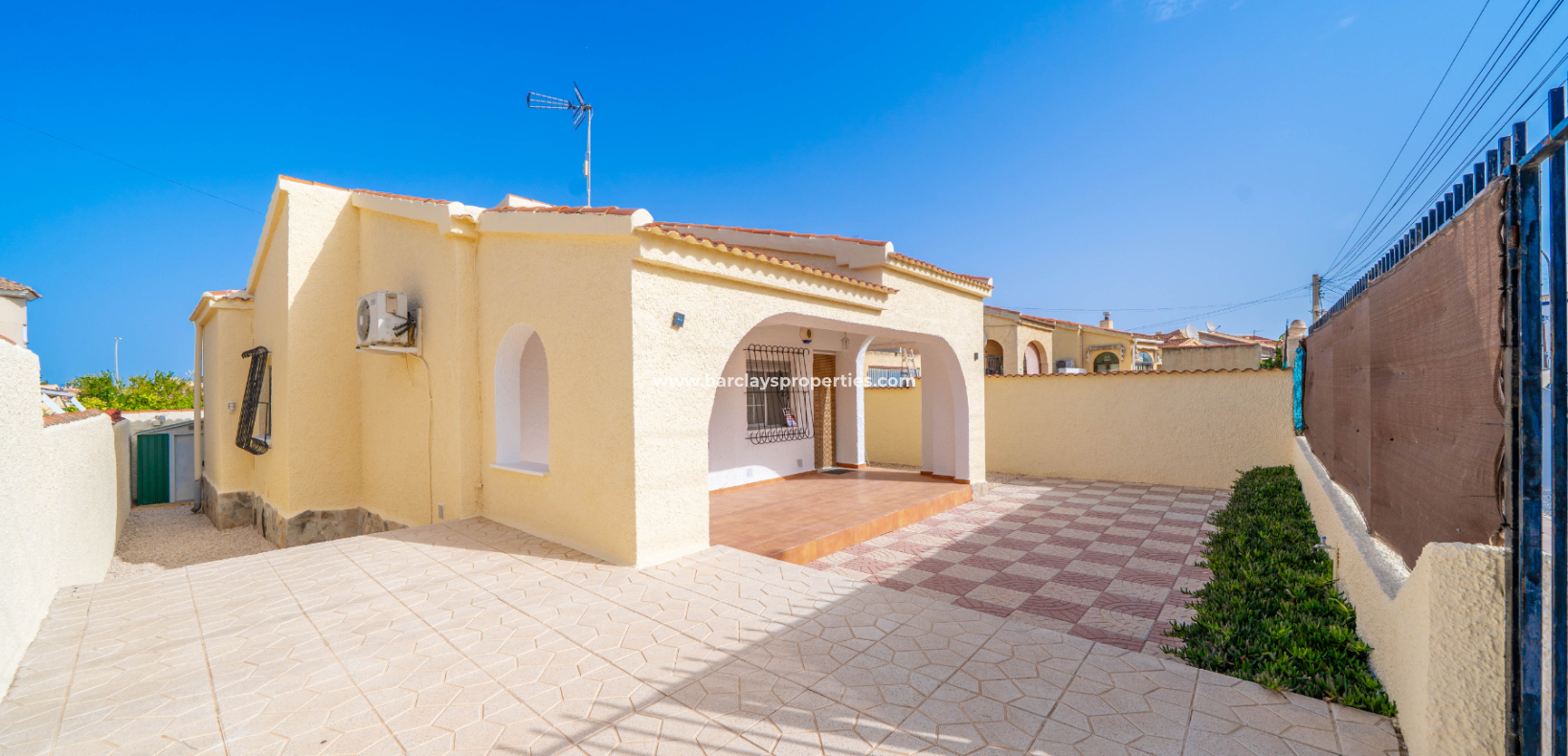 Detached Property for sale in La Marina