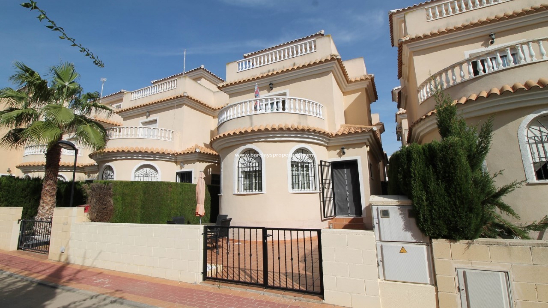 Detached - Resale - Urb. El Oasis - La Marina - 4794