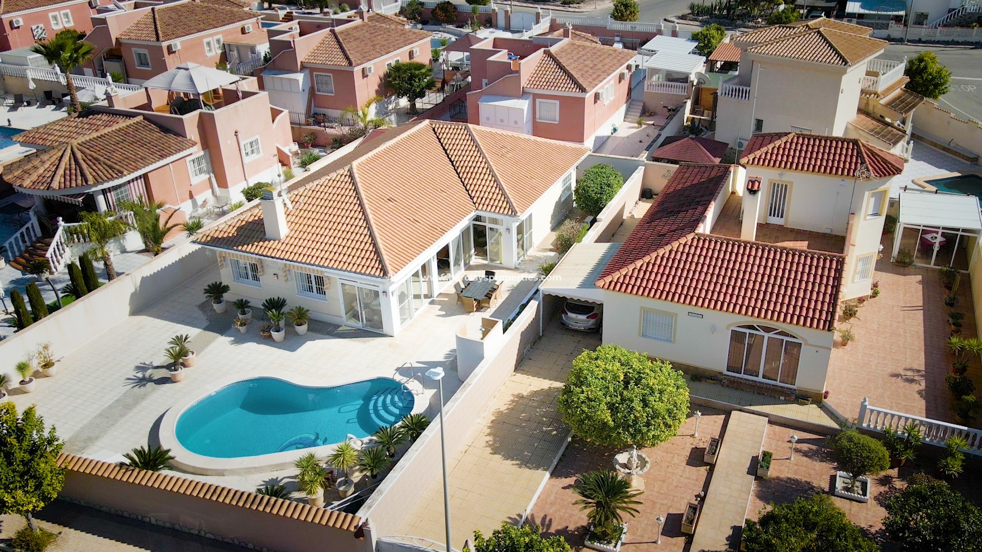 Detached - Resale - Urb. La Marina - 5037