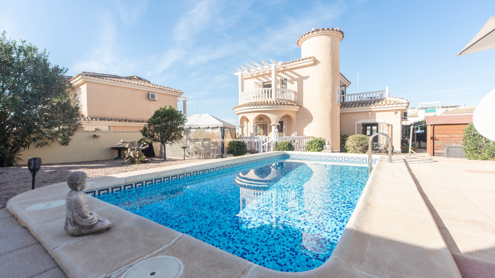 Detached - Resale - Urb. La Marina - 5267