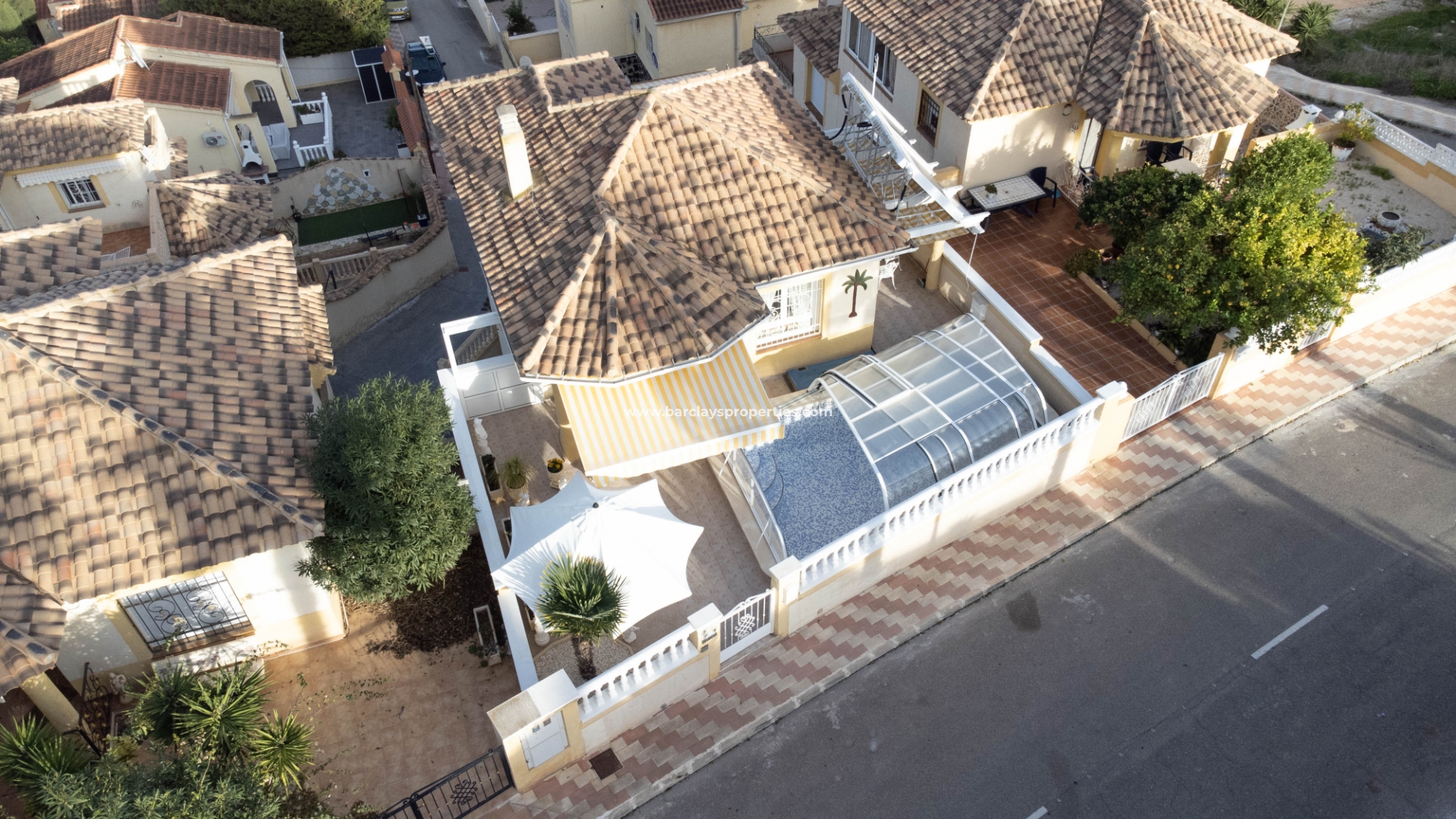 Detached - Resale - Urb. La Marina - 5295