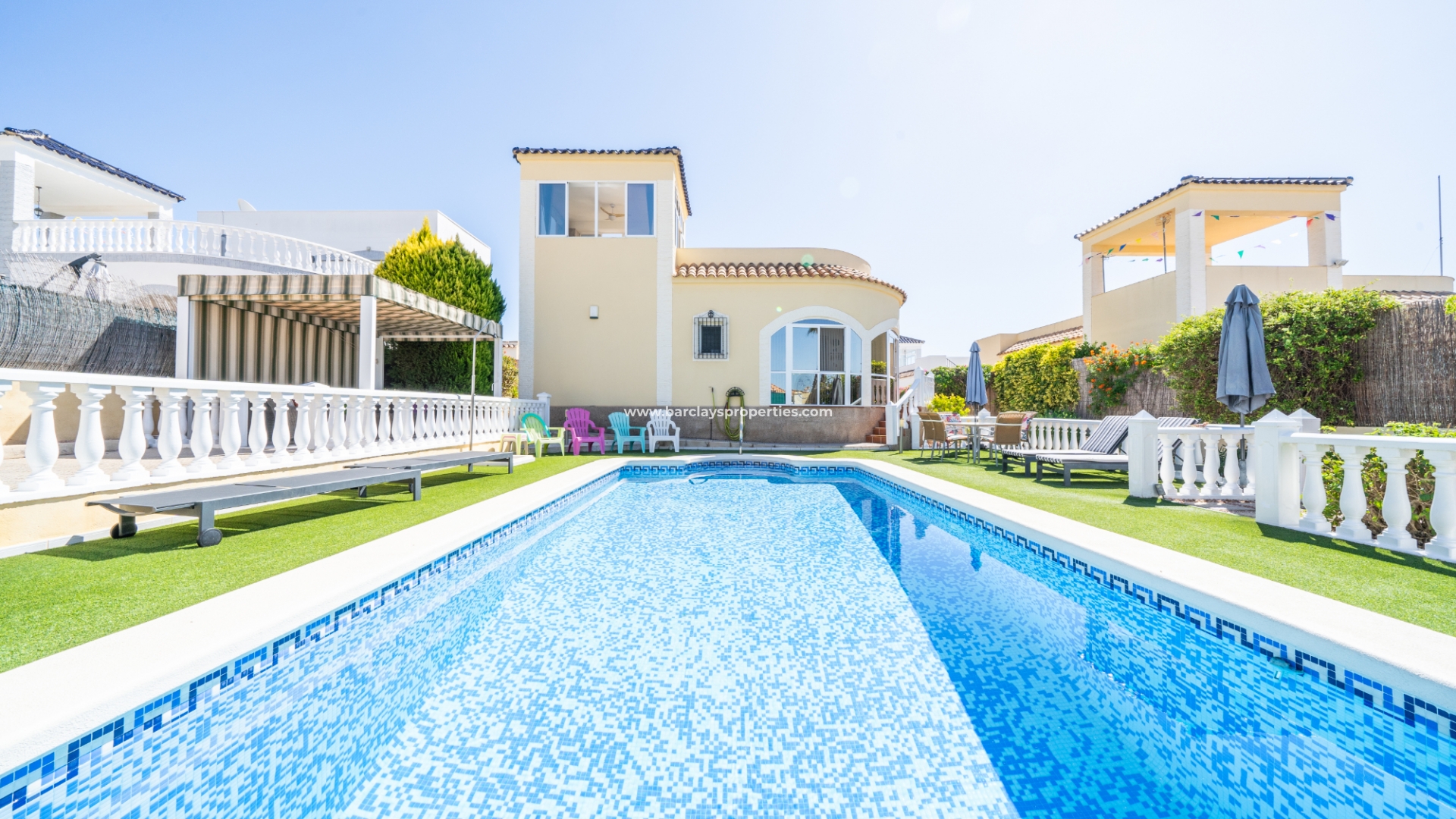 Detached - Resale - Urb. La Marina - 5732