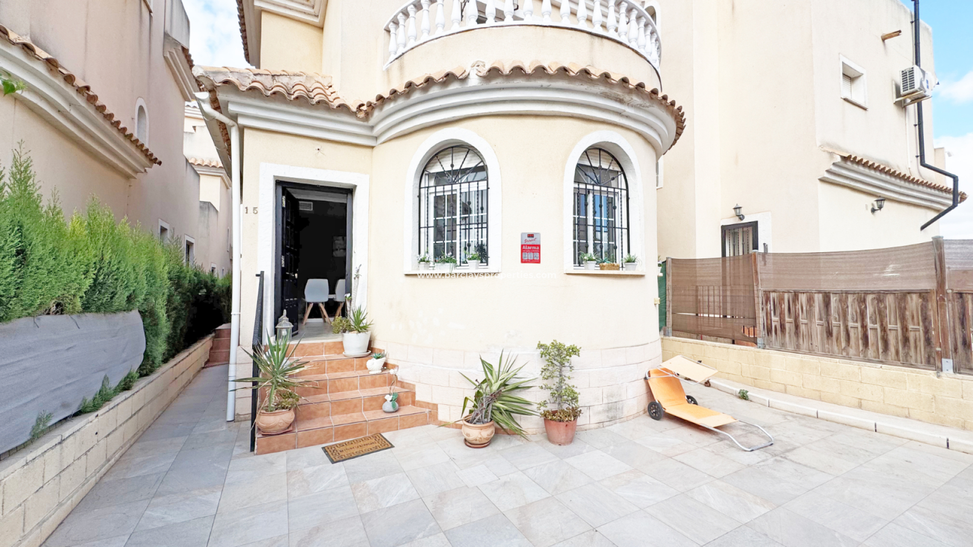 Detached - Resale - Urb. La Marina - 6040