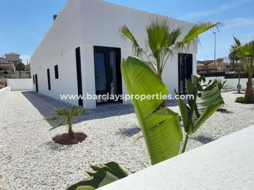 Detached · Resale · Urb. La Marina · Urb. La Marina