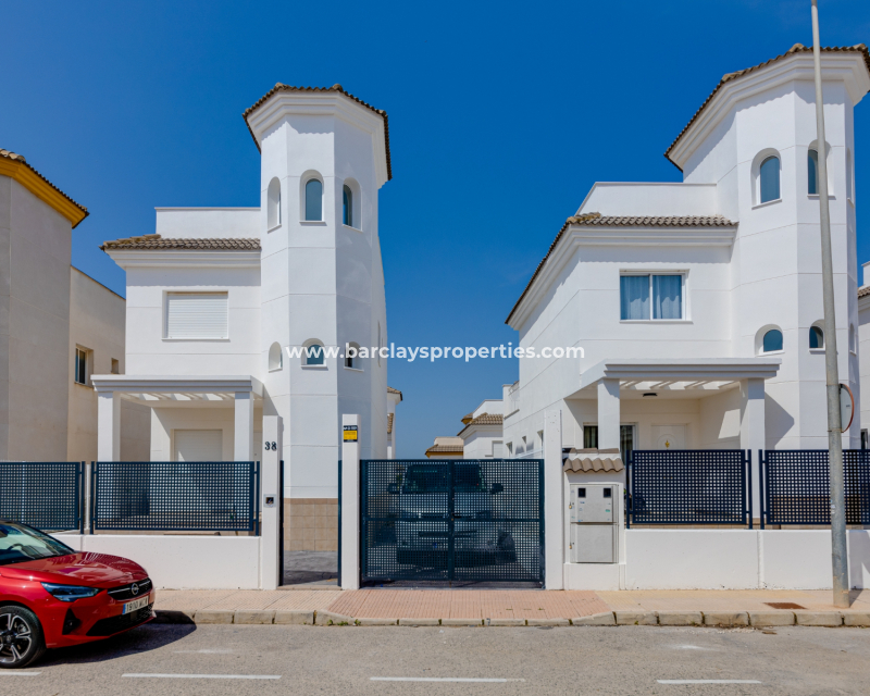 Detached - Resale - Urb. La Marina - Urb. La Marina