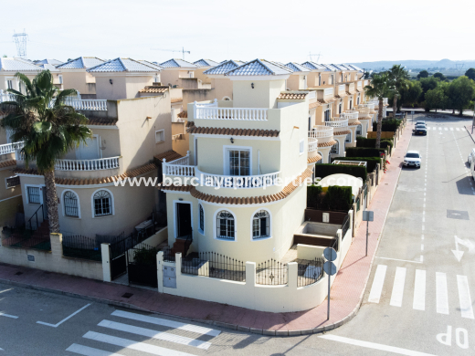 Detached · Resale · Urb. La Marina · Urb. La Marina