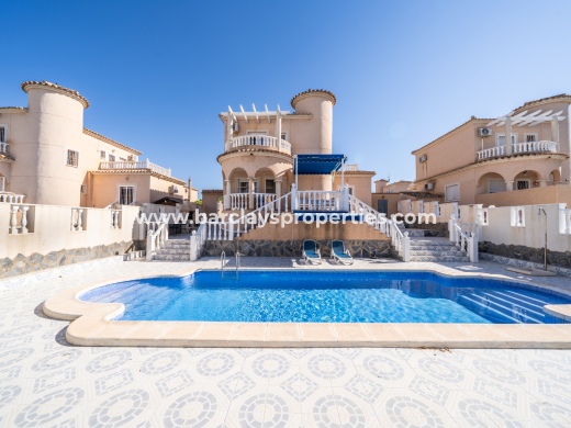 Detached · Resale · Urb. La Marina · Urb. La Marina