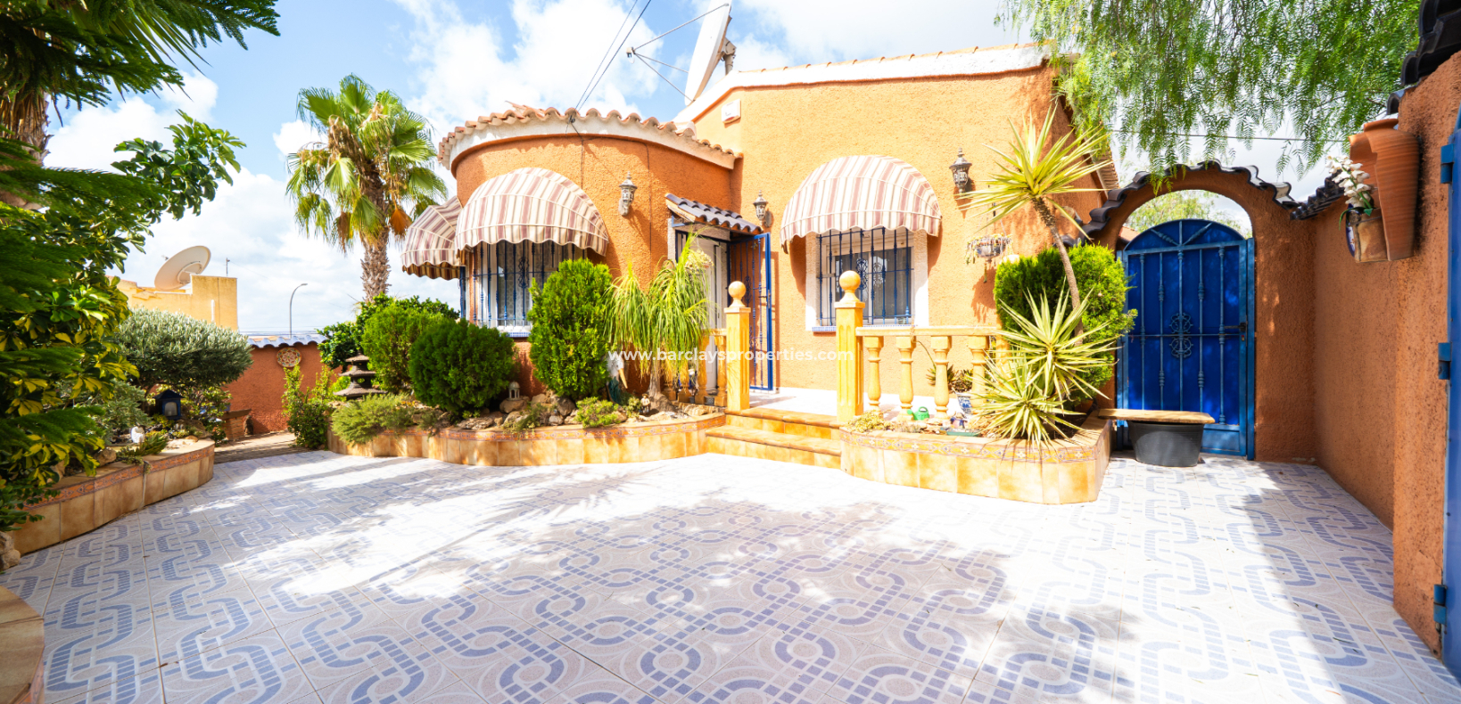 Detached Villa for sale in La Marina