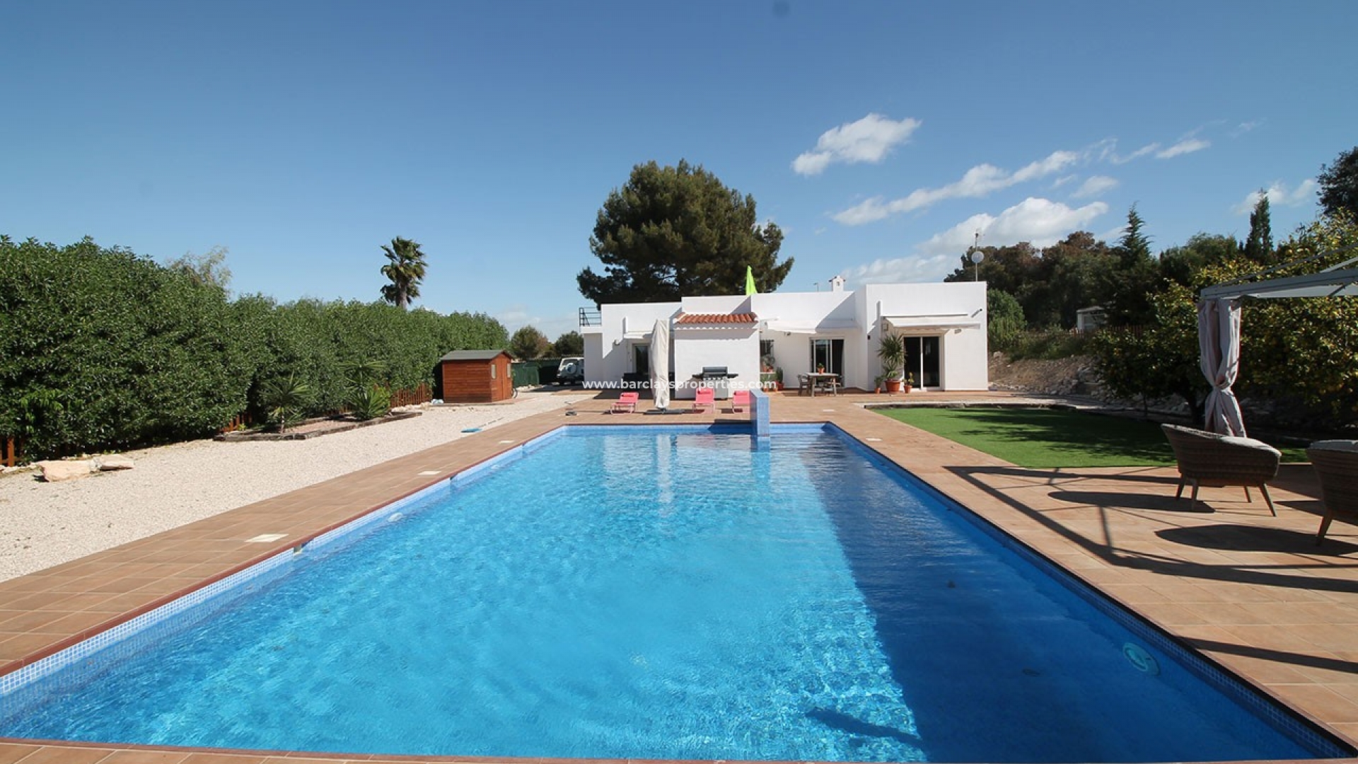 Freistendhe Villa - Resale - Urb. El Oasis - La Marina - 4926