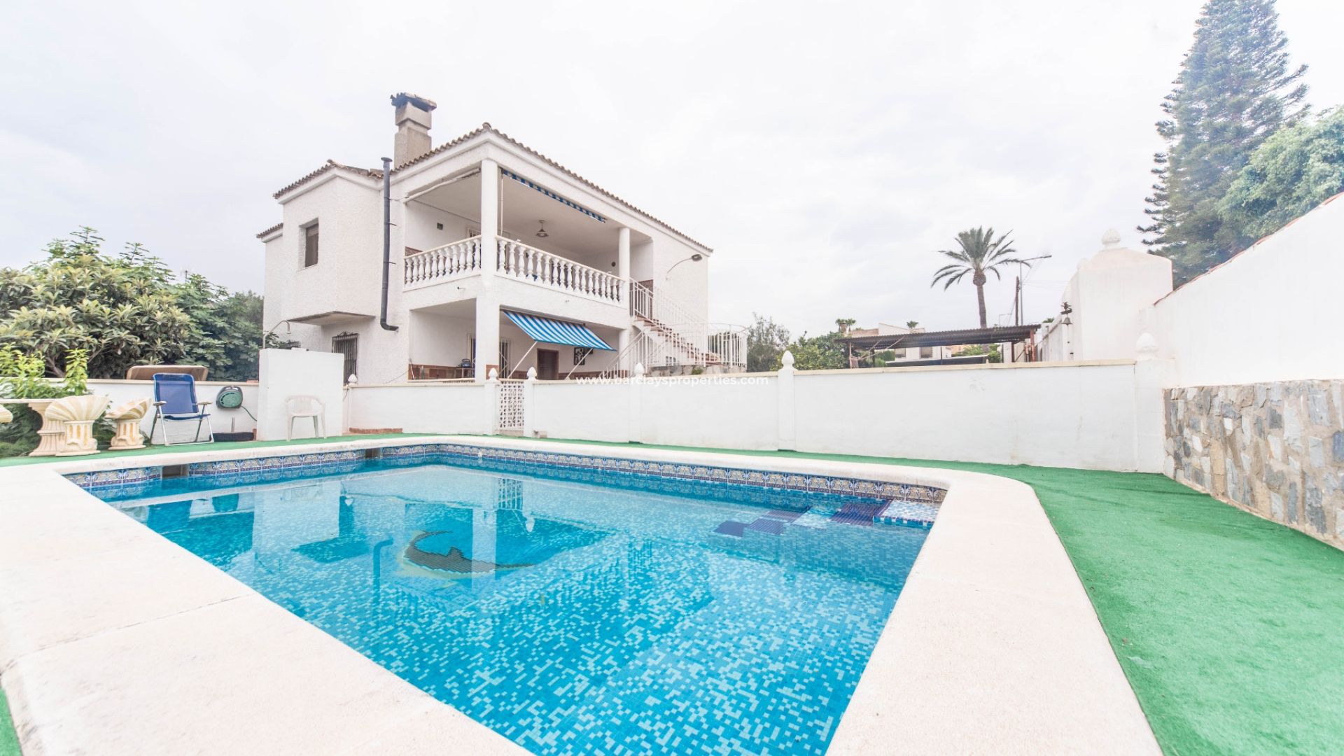 Freistendhe Villa - Resale - Urb. El Oasis - La Marina - 5450