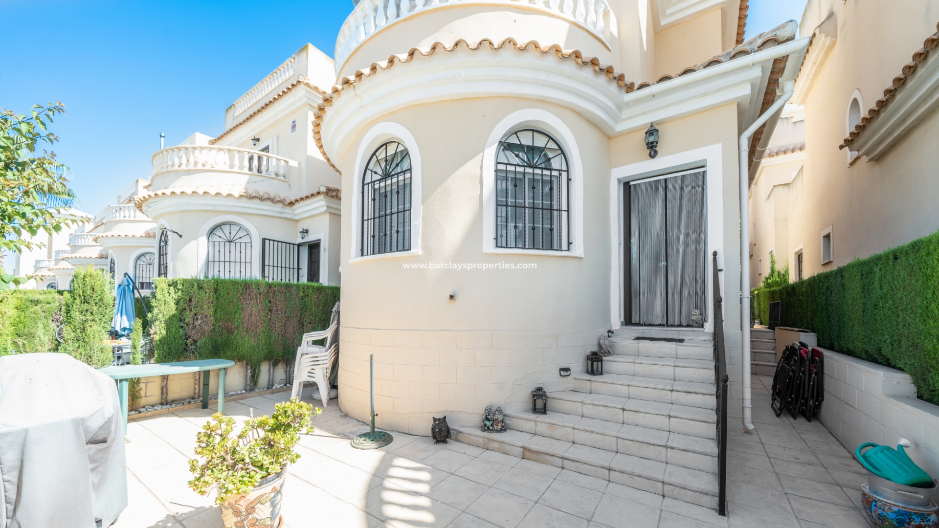 Freistendhe Villa - Resale - Urb. El Oasis - La Marina - 5518