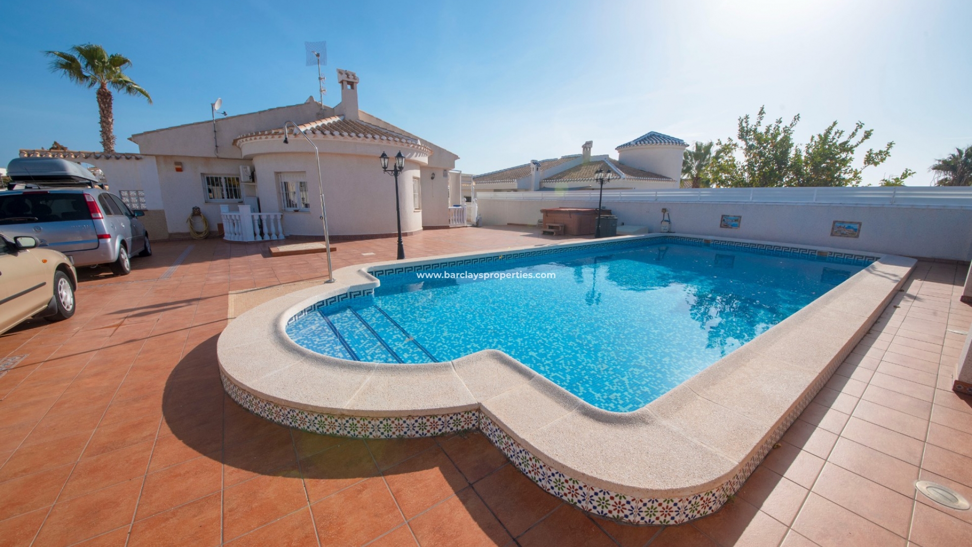 Freistendhe Villa - Resale - Urb. La Marina - 5033