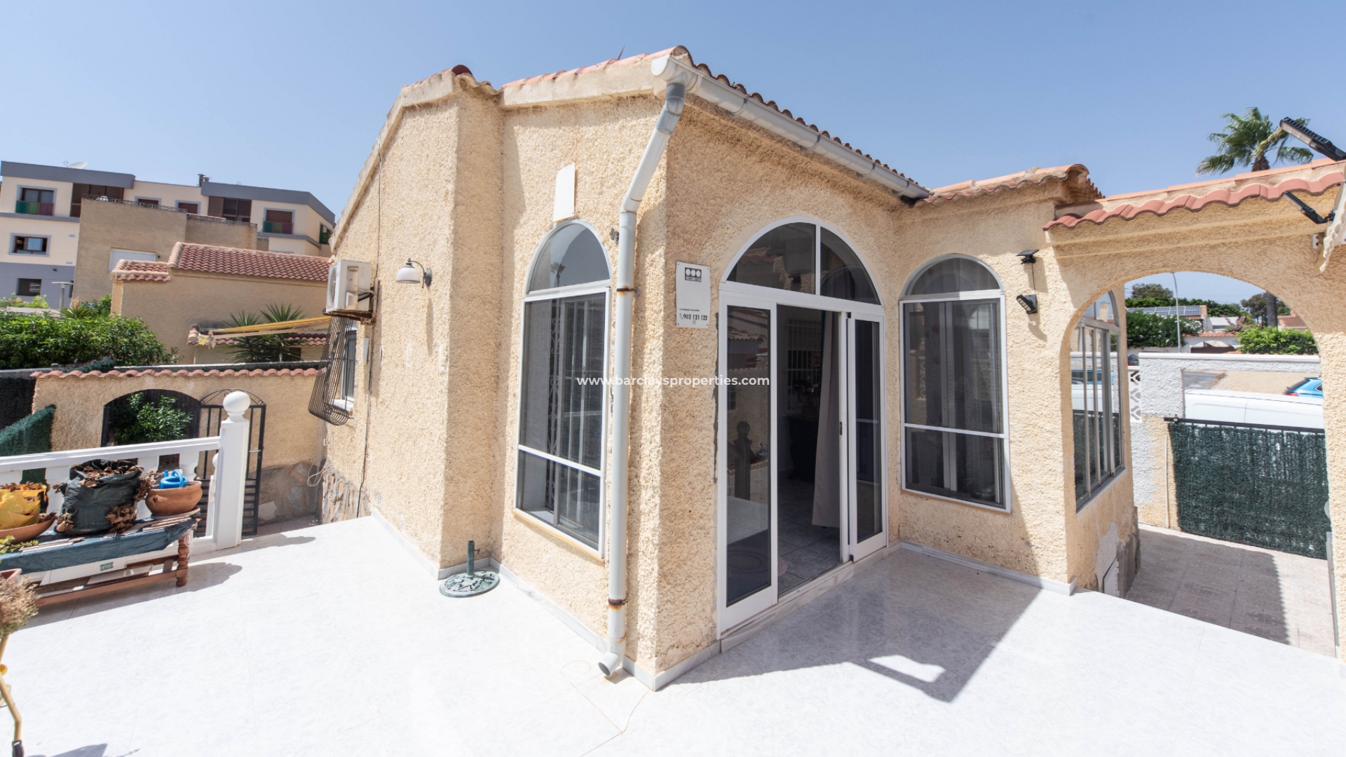 Freistendhe Villa - Resale - Urb. La Marina - 5184