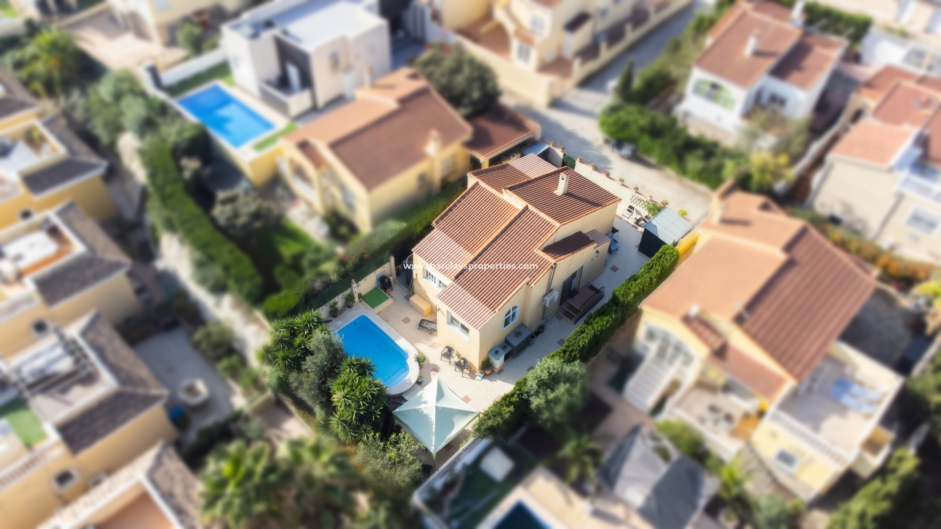 Freistendhe Villa - Resale - Urb. La Marina - 5804