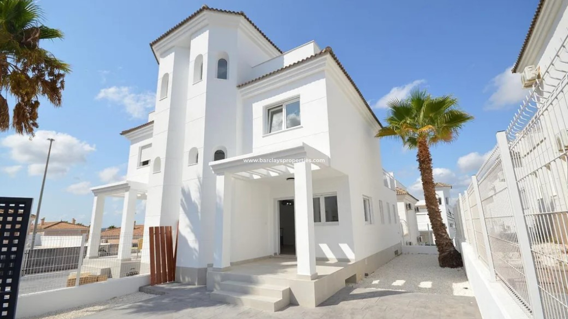 Freistendhe Villa - Resale - Urb. La Marina - 6023