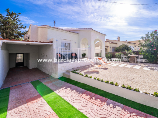 Freistendhe Villa · Resale · Urb. La Marina · Urb. La Marina